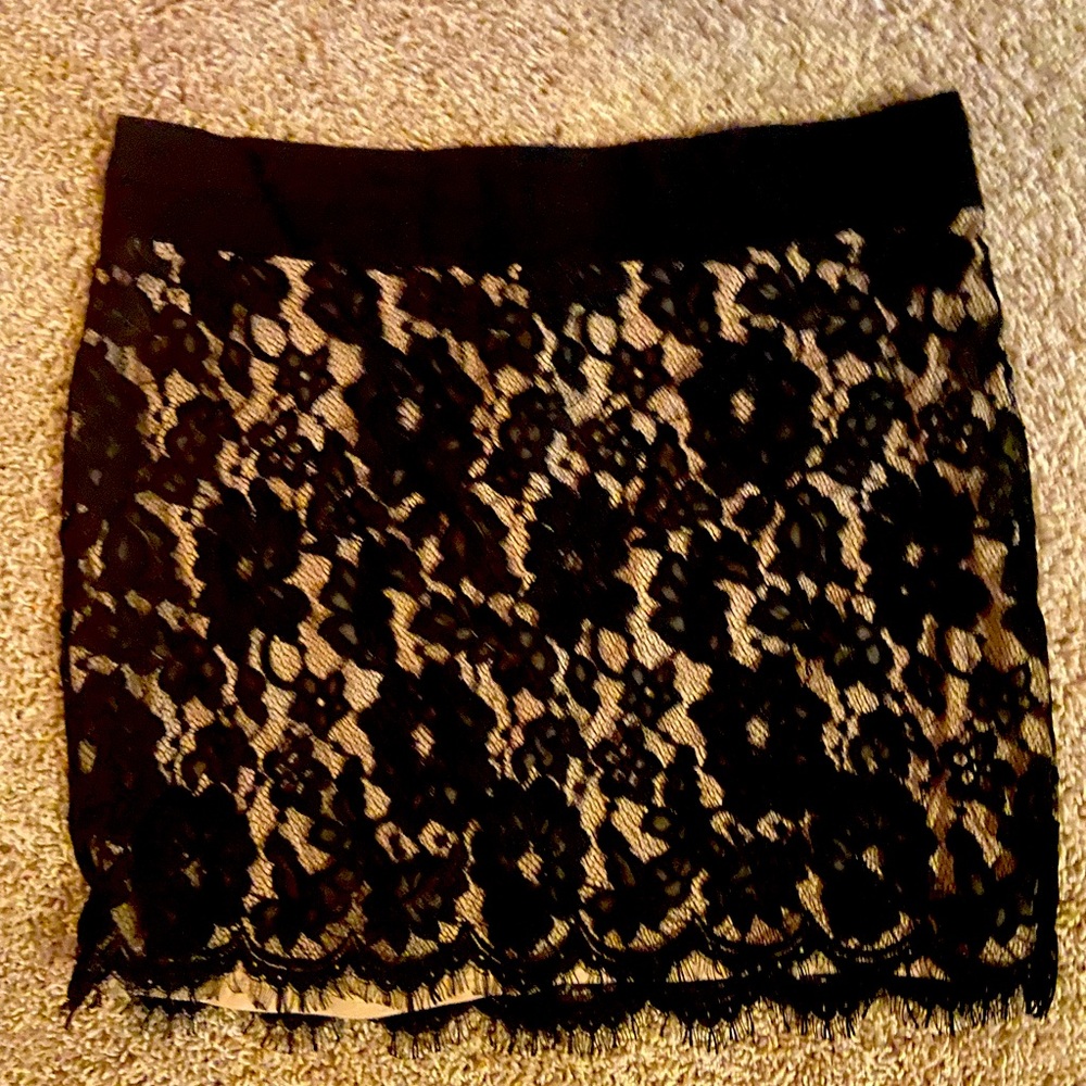 Black lace Mini Skirt